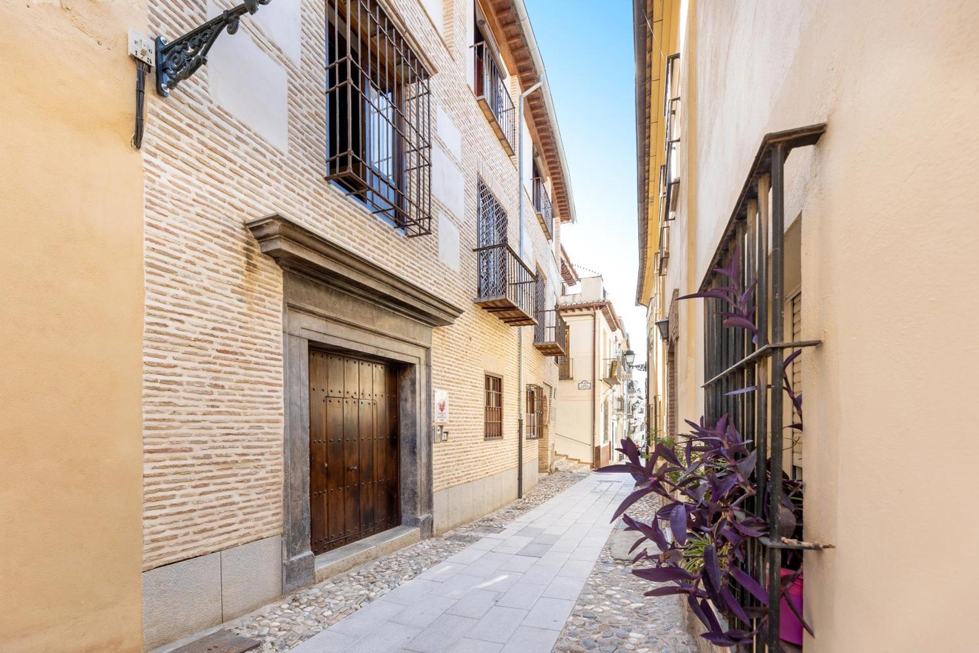 Apartamentos En Pleno Centro, Aljibe Rodrigo Del Campo 2C Granada Exterior foto